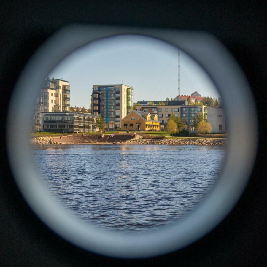 Hotel Majoitus-Ravintolalaiva Saimatar Joensuu Exteriér fotografie